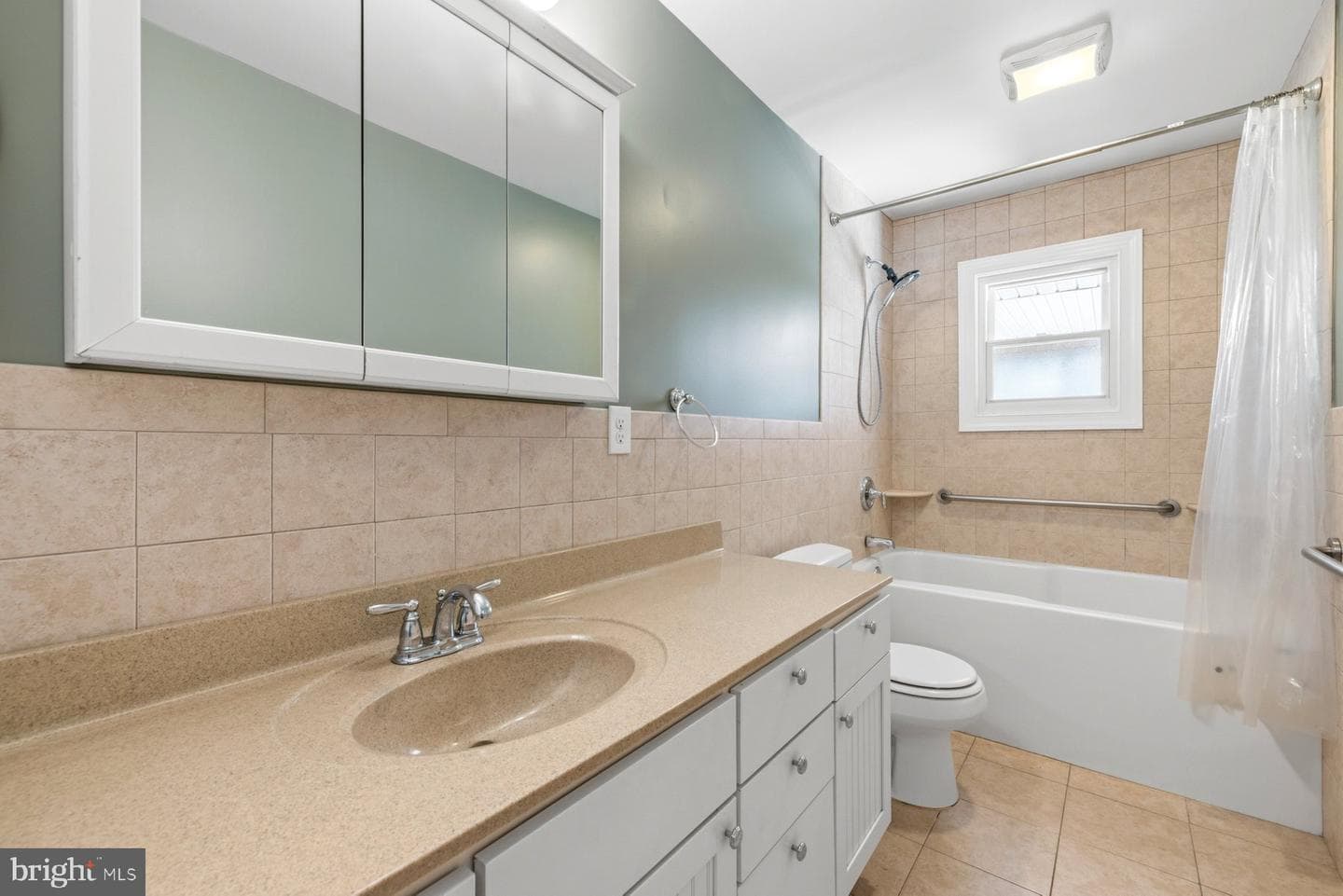 8966 Chapel Avenue photo 26