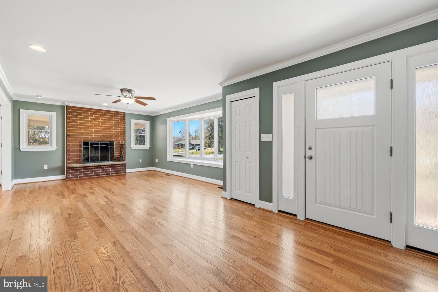8966 Chapel Avenue photo 6