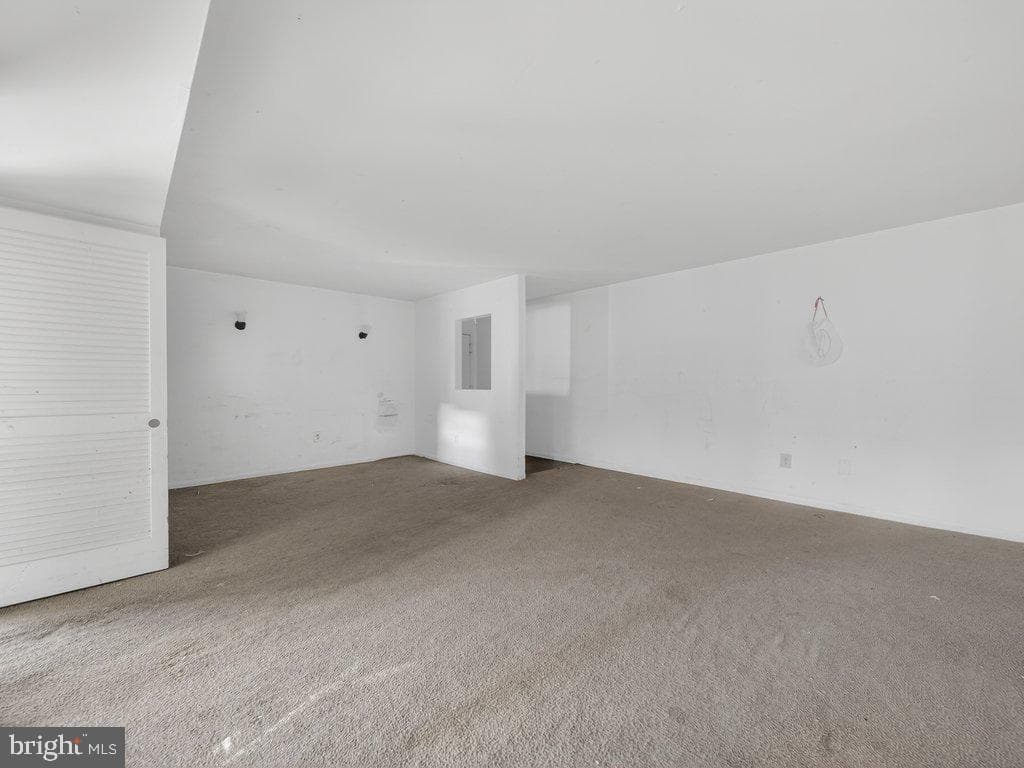 9635 Whiteacre Road #b-2 photo 7