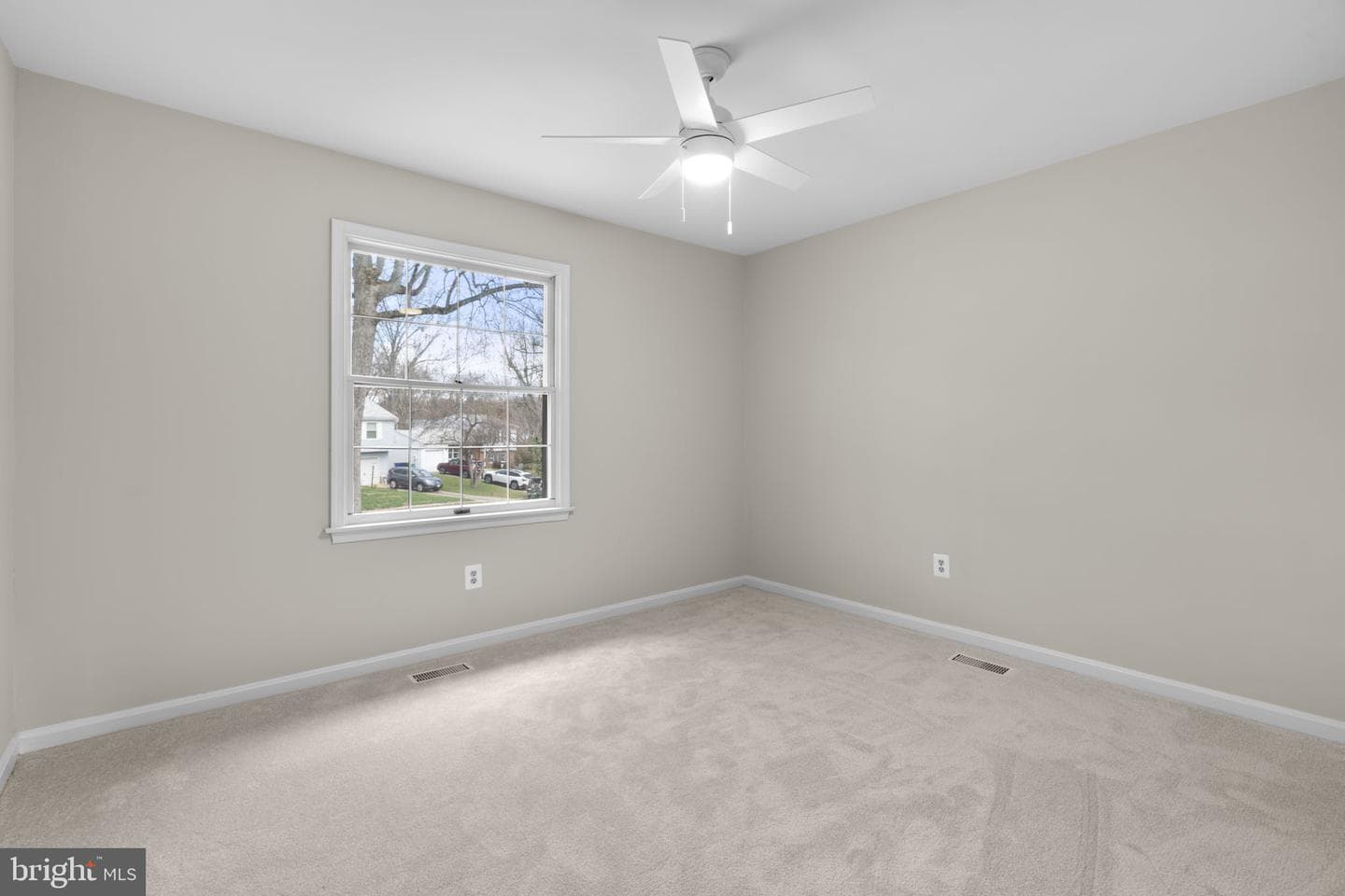 6968 Sunfleck Row photo 22