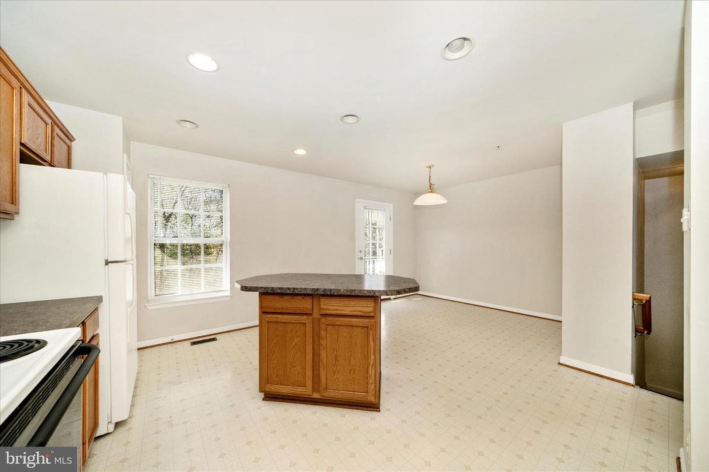 7704 English Oak Circle #10 photo 14