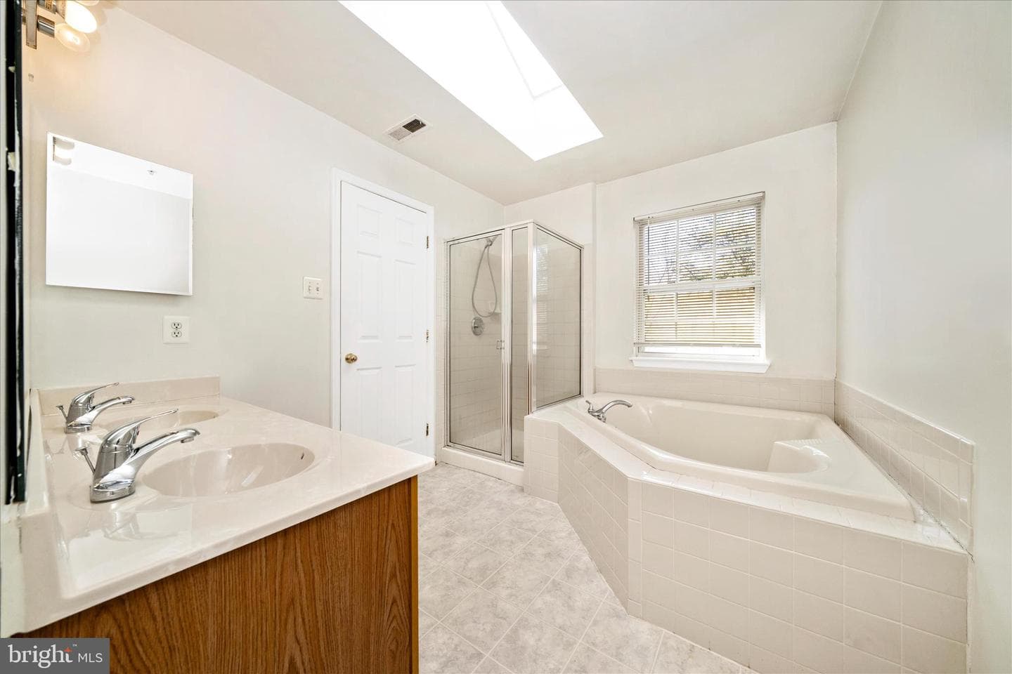 7704 English Oak Circle #10 photo 23