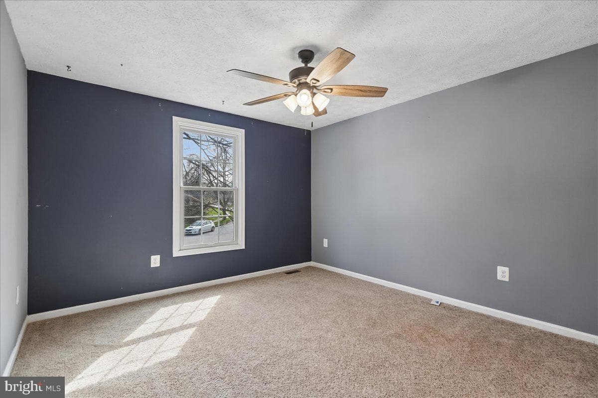 6413 White Peach Place photo 11