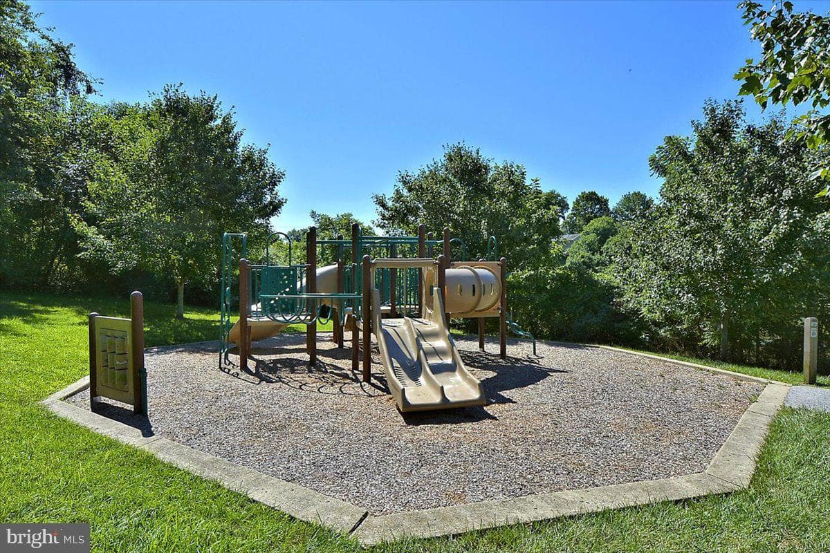 6413 White Peach Place photo 30