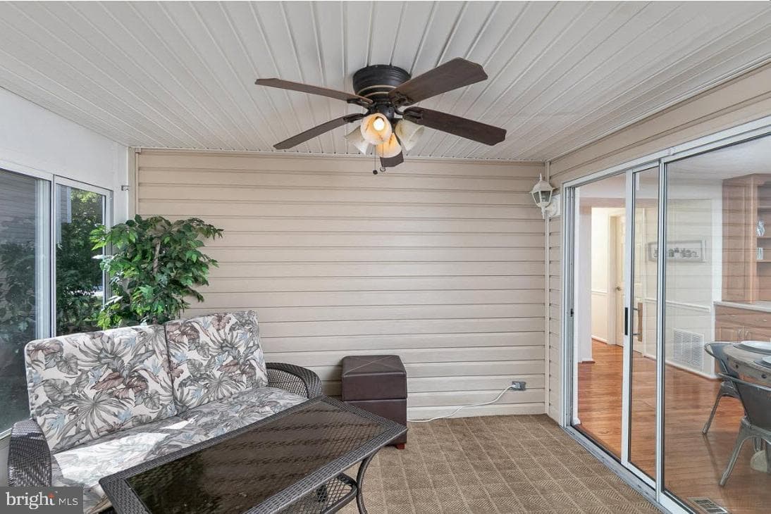 6413 White Peach Place photo 8