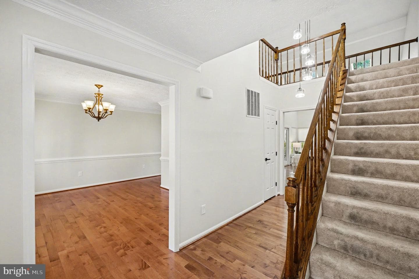 8319 Dawn Court photo 5