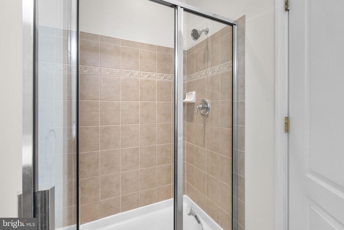 6155 Shadywood Road #204 photo 25
