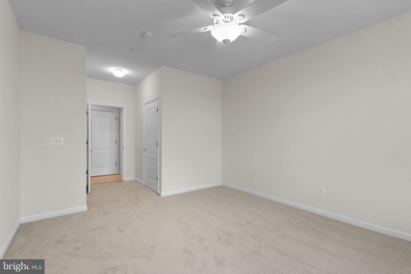6155 Shadywood Road #204 photo 27