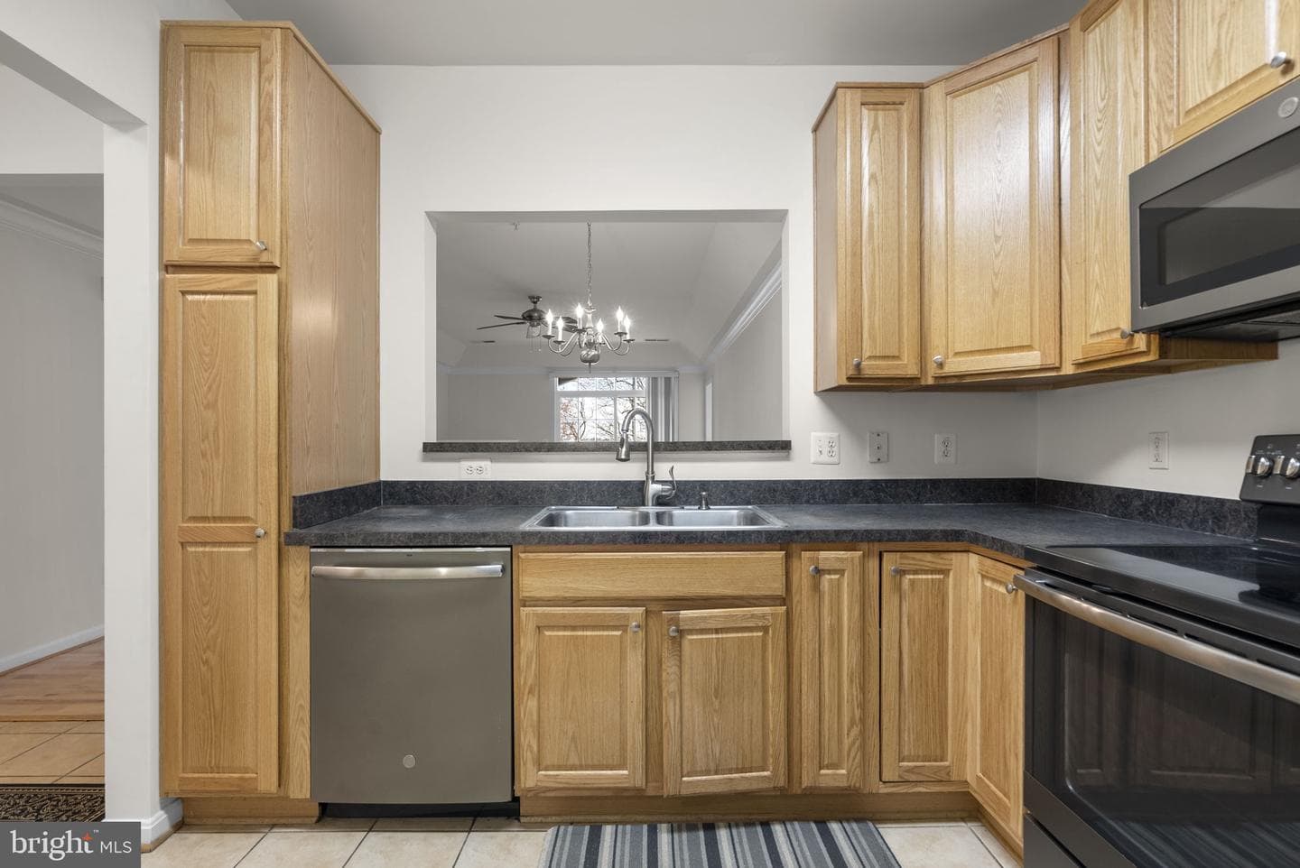 6155 Shadywood Road #204 photo 4