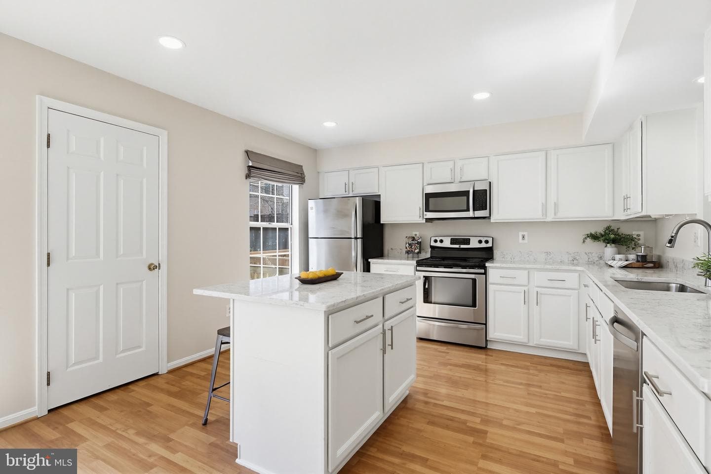 5347 Chase Lions Way photo 8