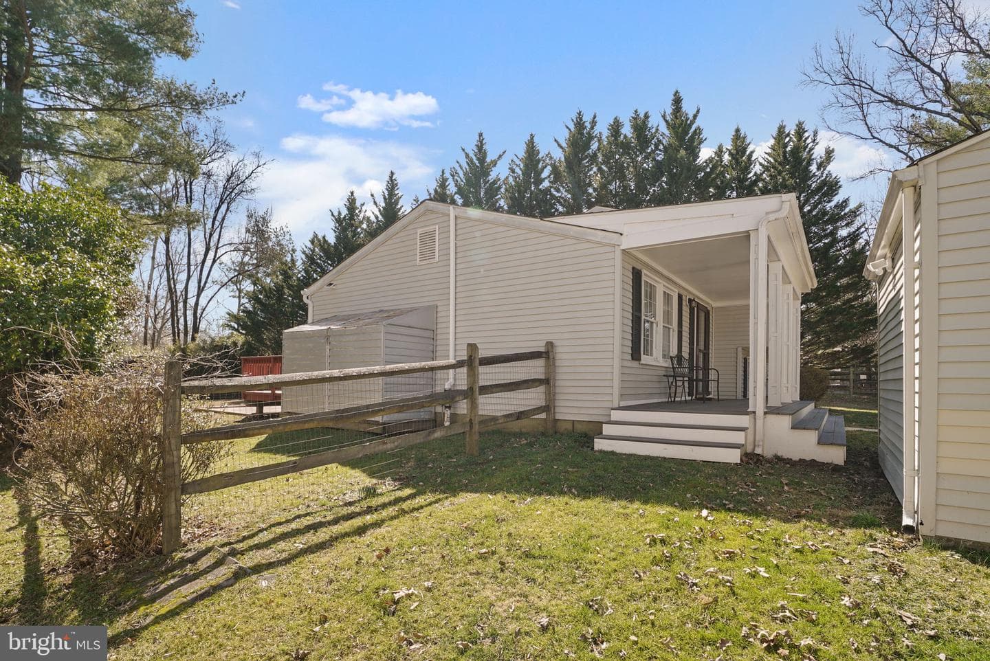 7129 Banjo Court photo 28