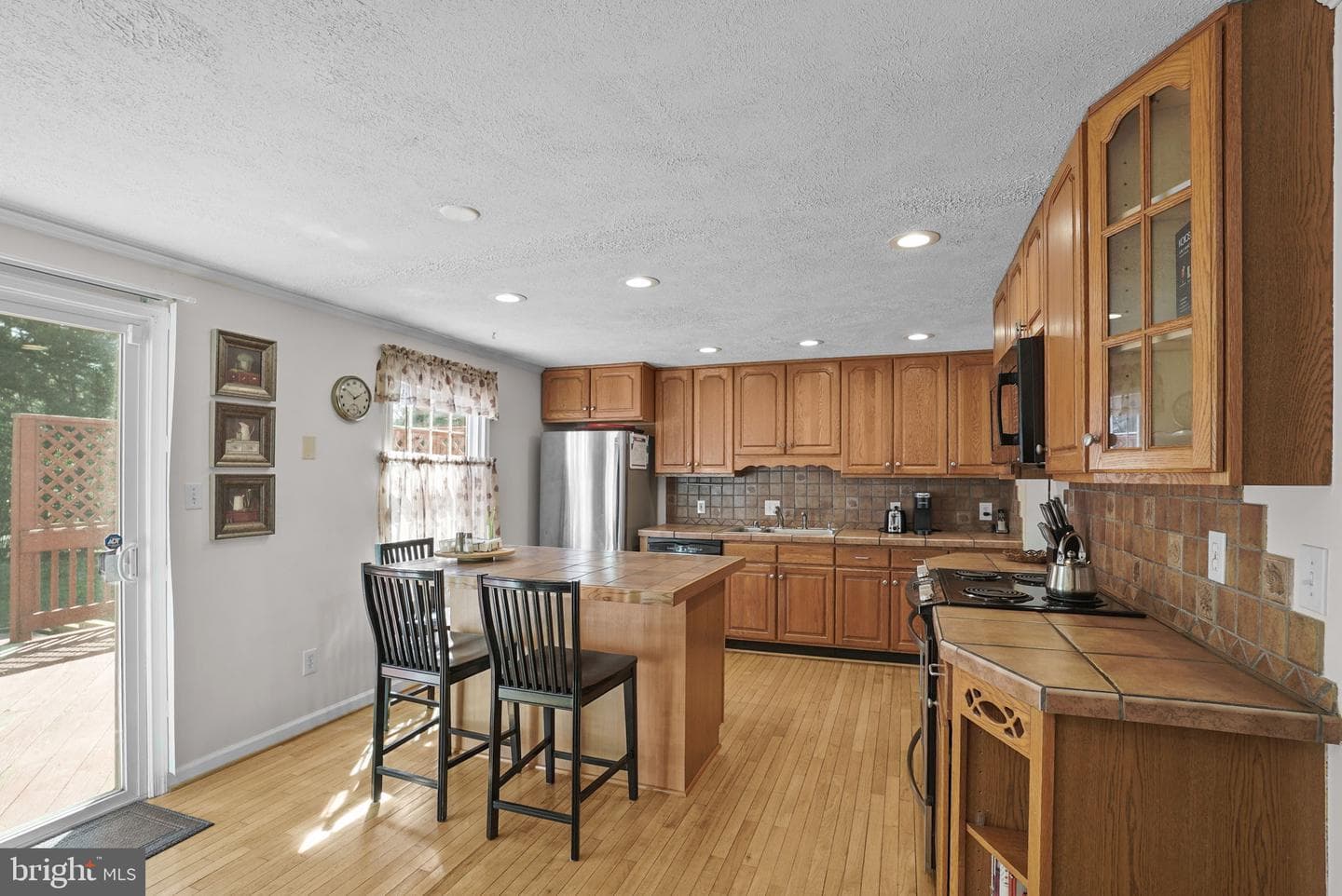7129 Banjo Court photo 3