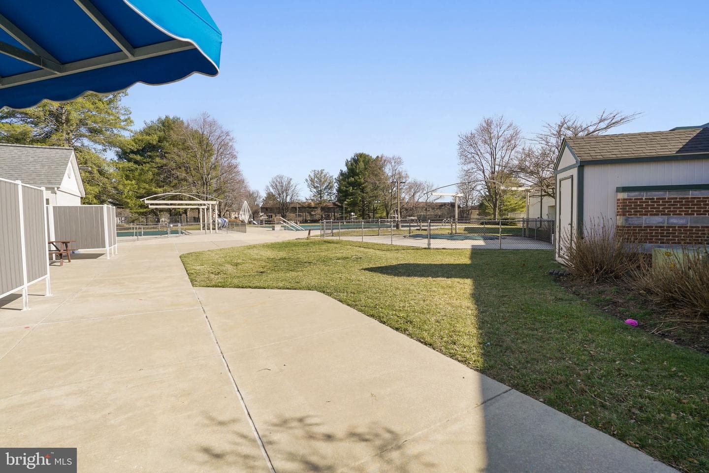 7129 Banjo Court photo 44