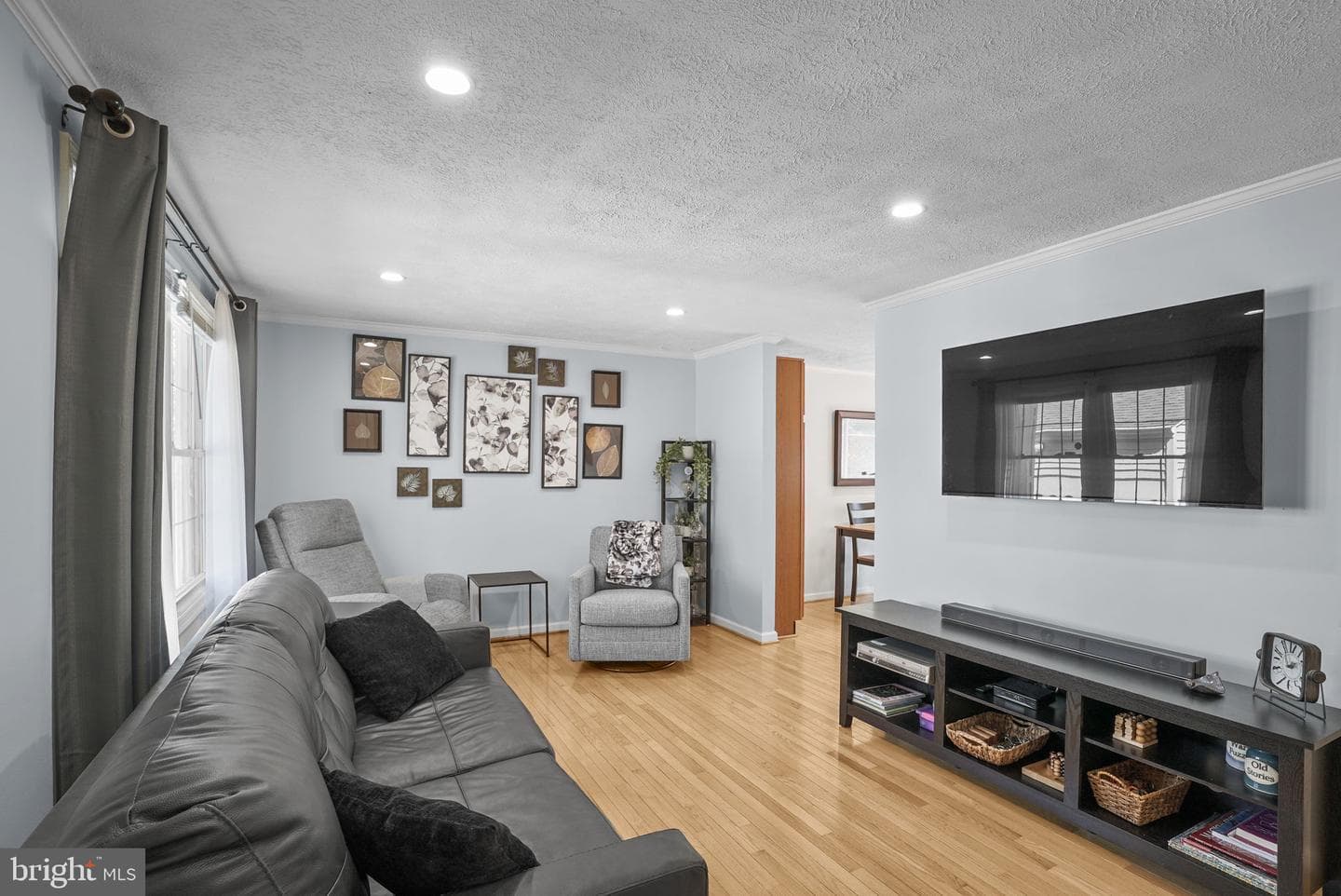 7129 Banjo Court photo 8