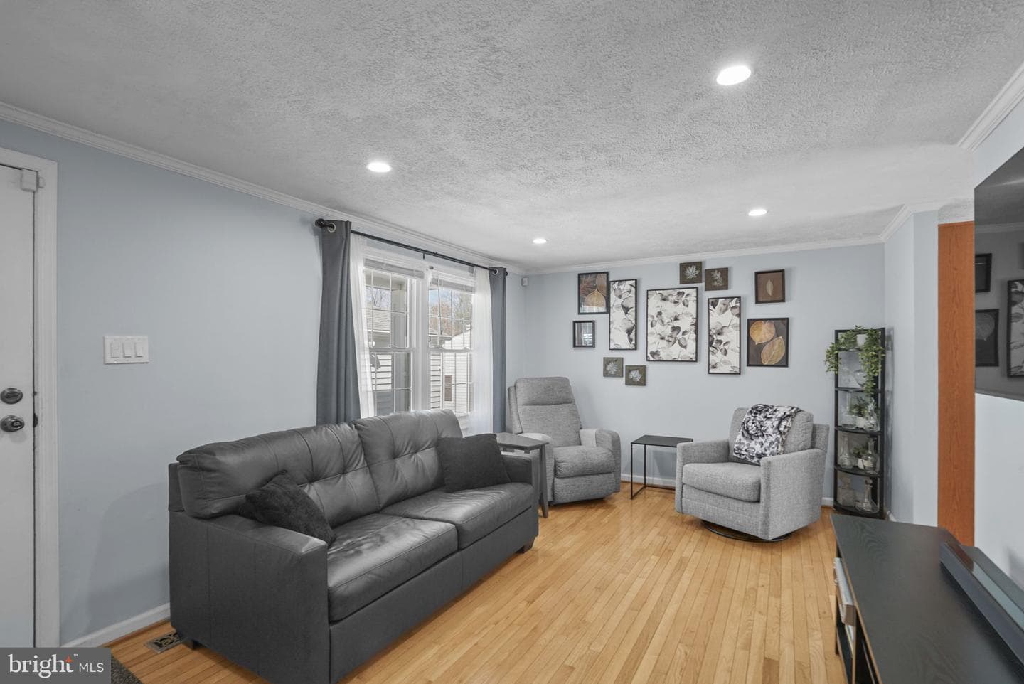 7129 Banjo Court photo 9