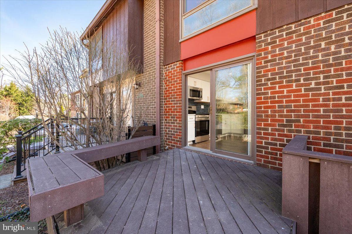10357 Barcan Circle photo 13