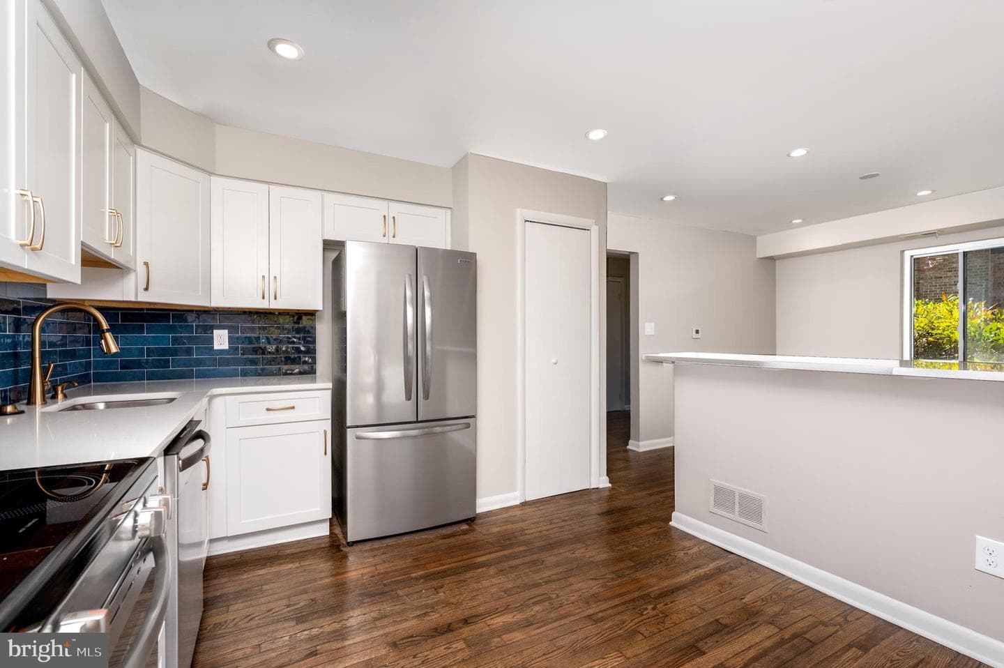 10357 Barcan Circle photo 9