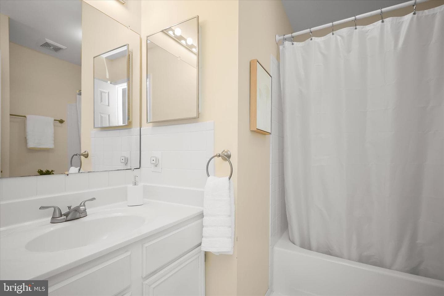 8524 Moon Glass Court photo 41