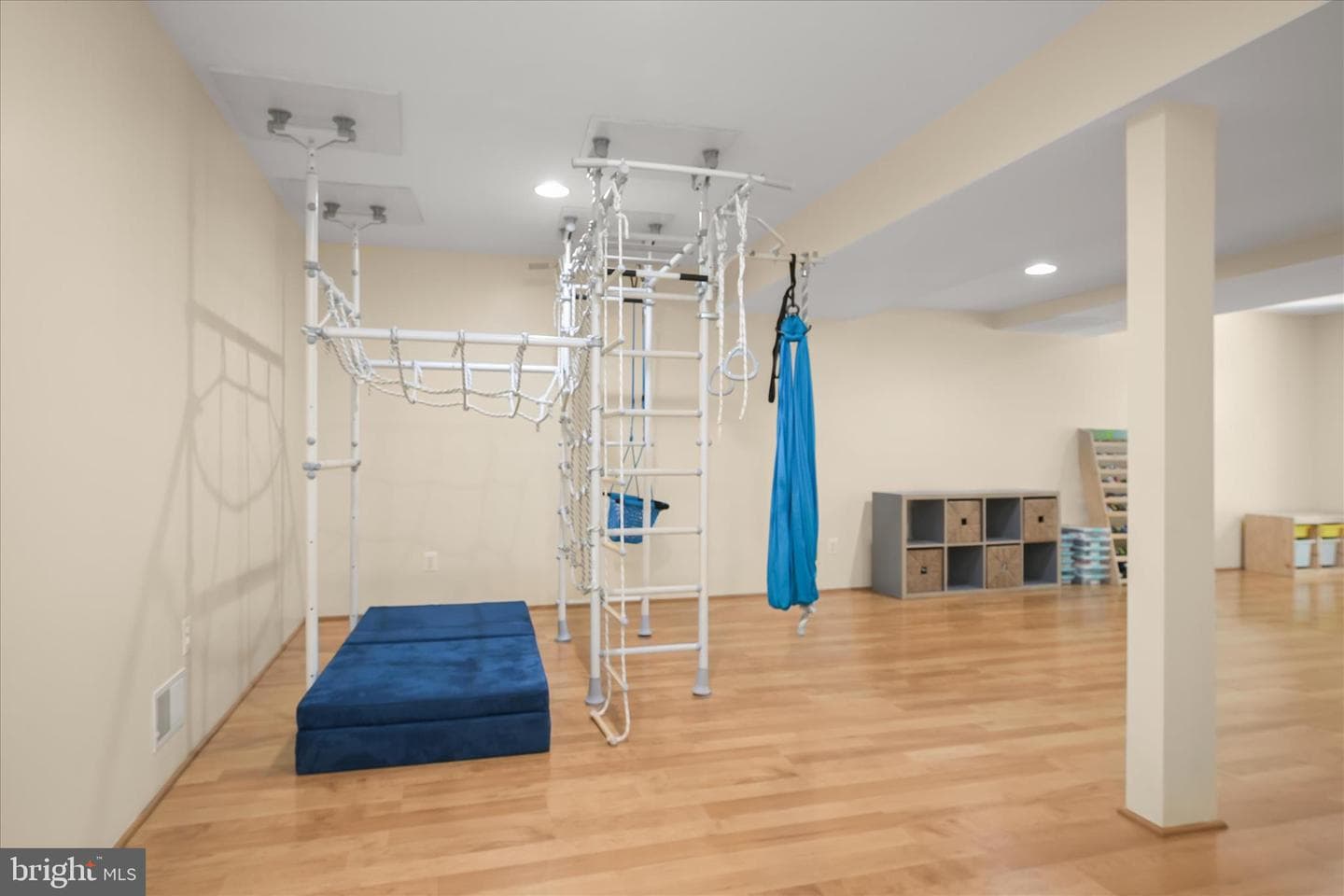 8524 Moon Glass Court photo 43
