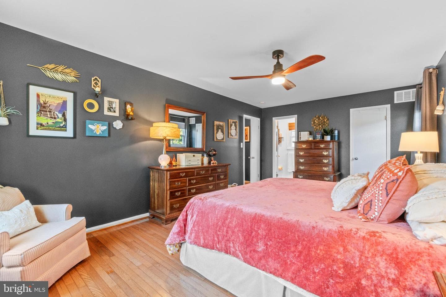 10030 Whitworth Way photo 23