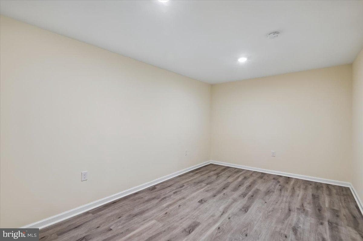 5097 Columbia Road #16 18 photo 45