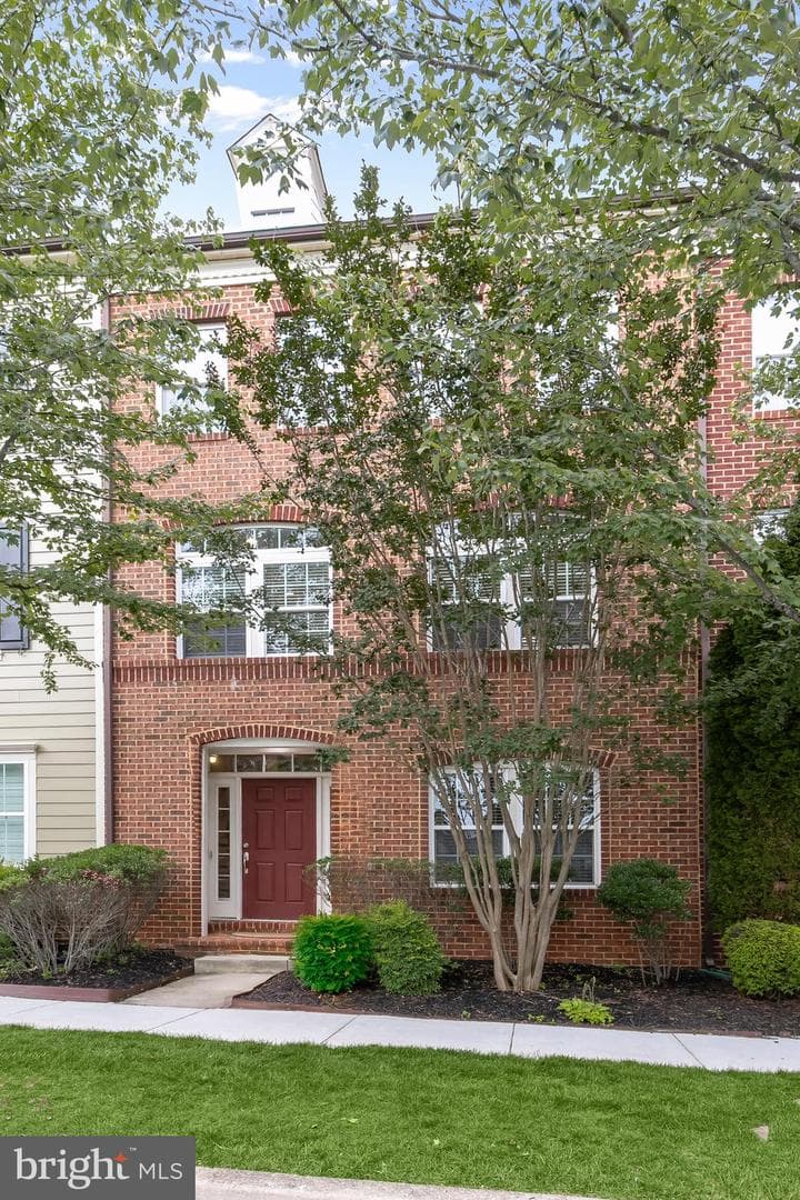 8935 Tawes Street photo 2