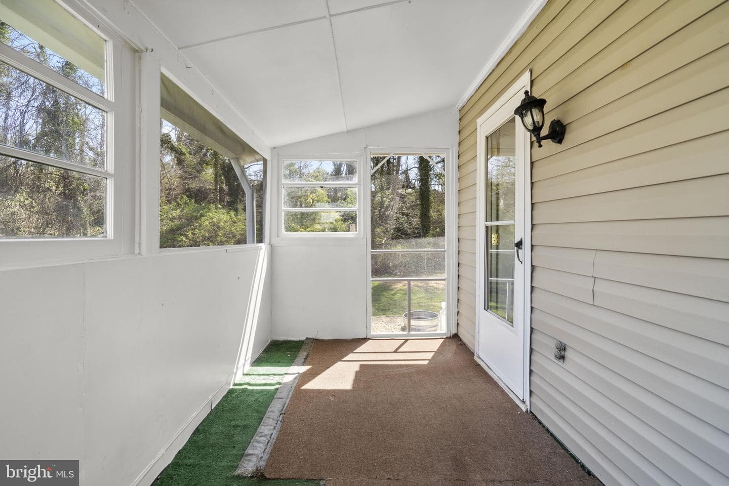 5759 Paradise Avenue photo 18