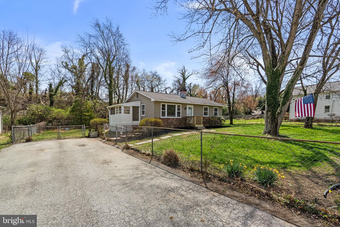 5759 Paradise Avenue photo 5