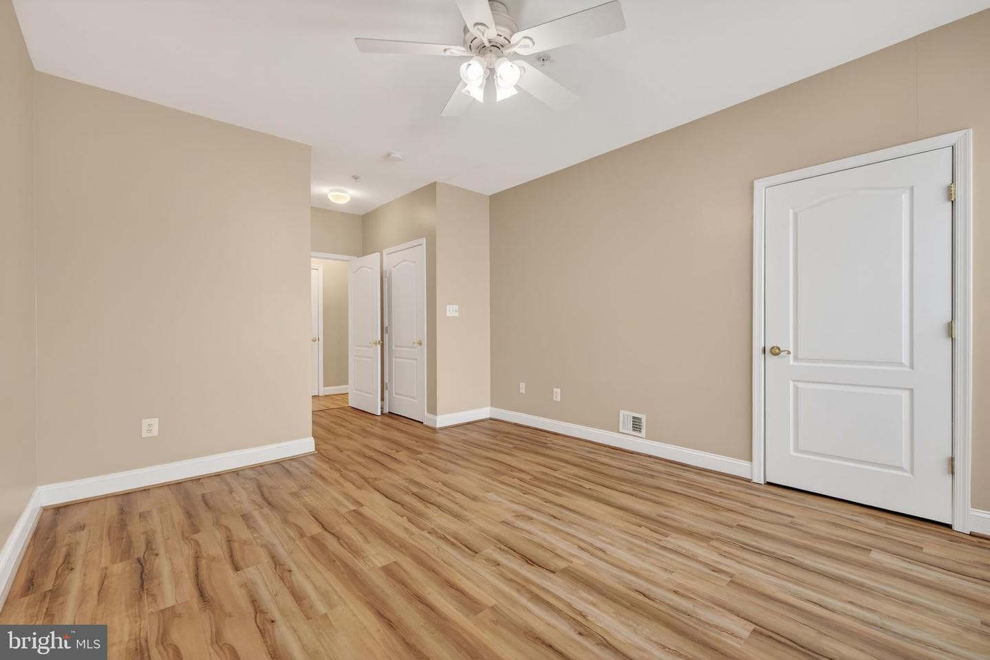 5900 Great Star Drive #208 photo 23