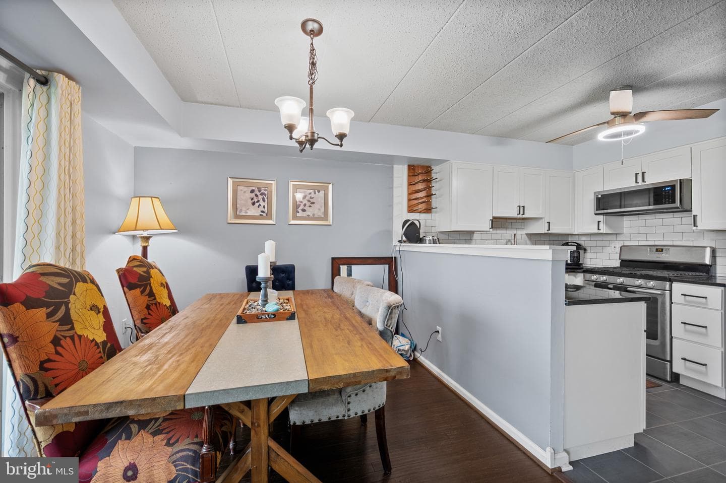 5659 Harpers Farm Road #a photo 8