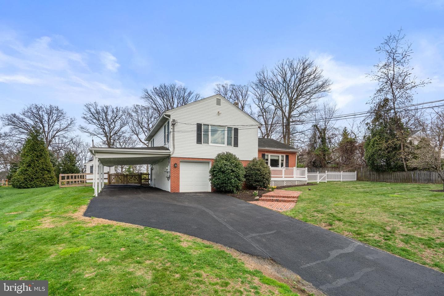 5121 Bonnie Branch Road photo 3
