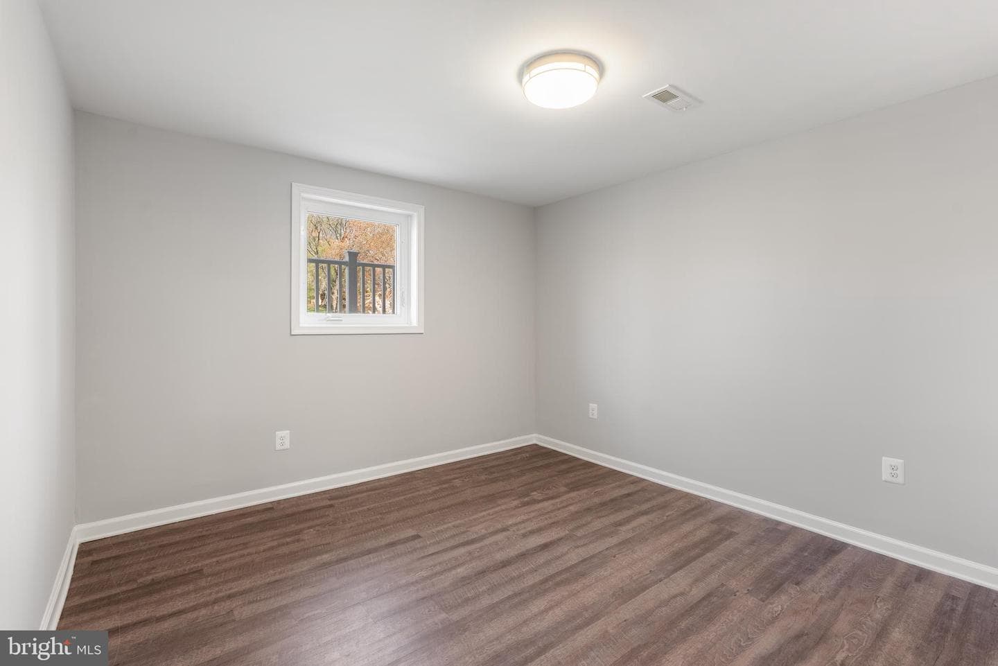 10021 Fox Den Road photo 23