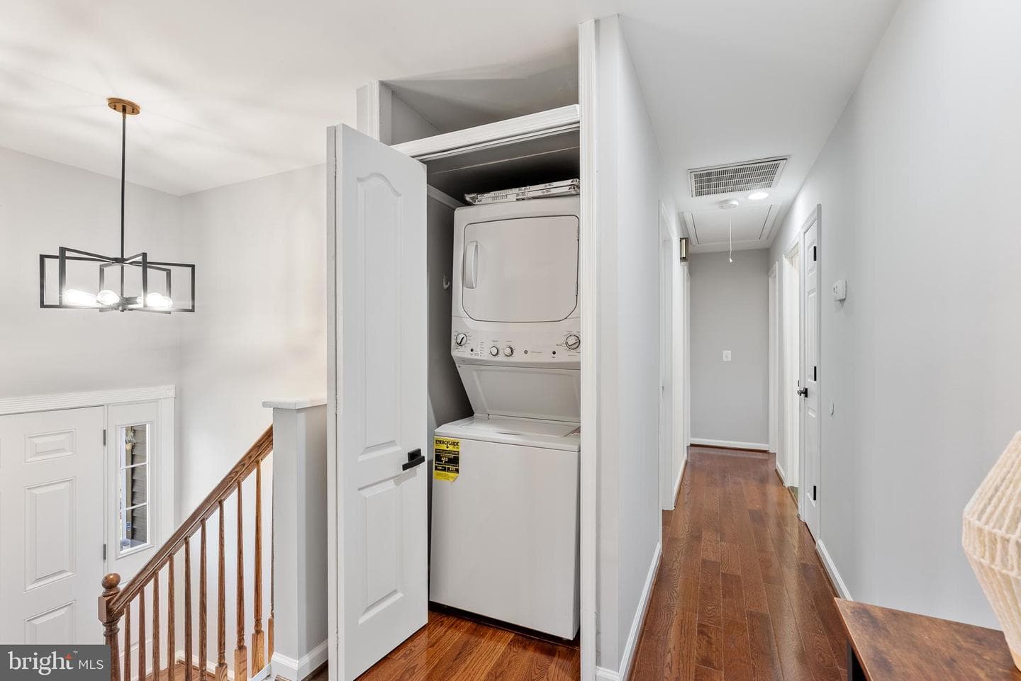 10021 Fox Den Road photo 5