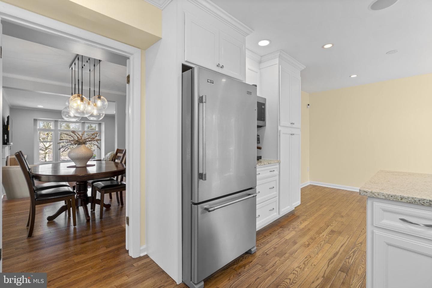 7723 Heatherside Lane photo 14