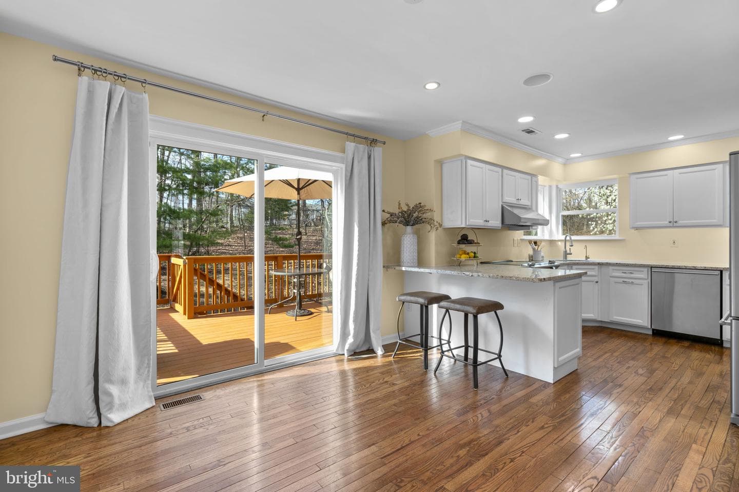 7723 Heatherside Lane photo 20