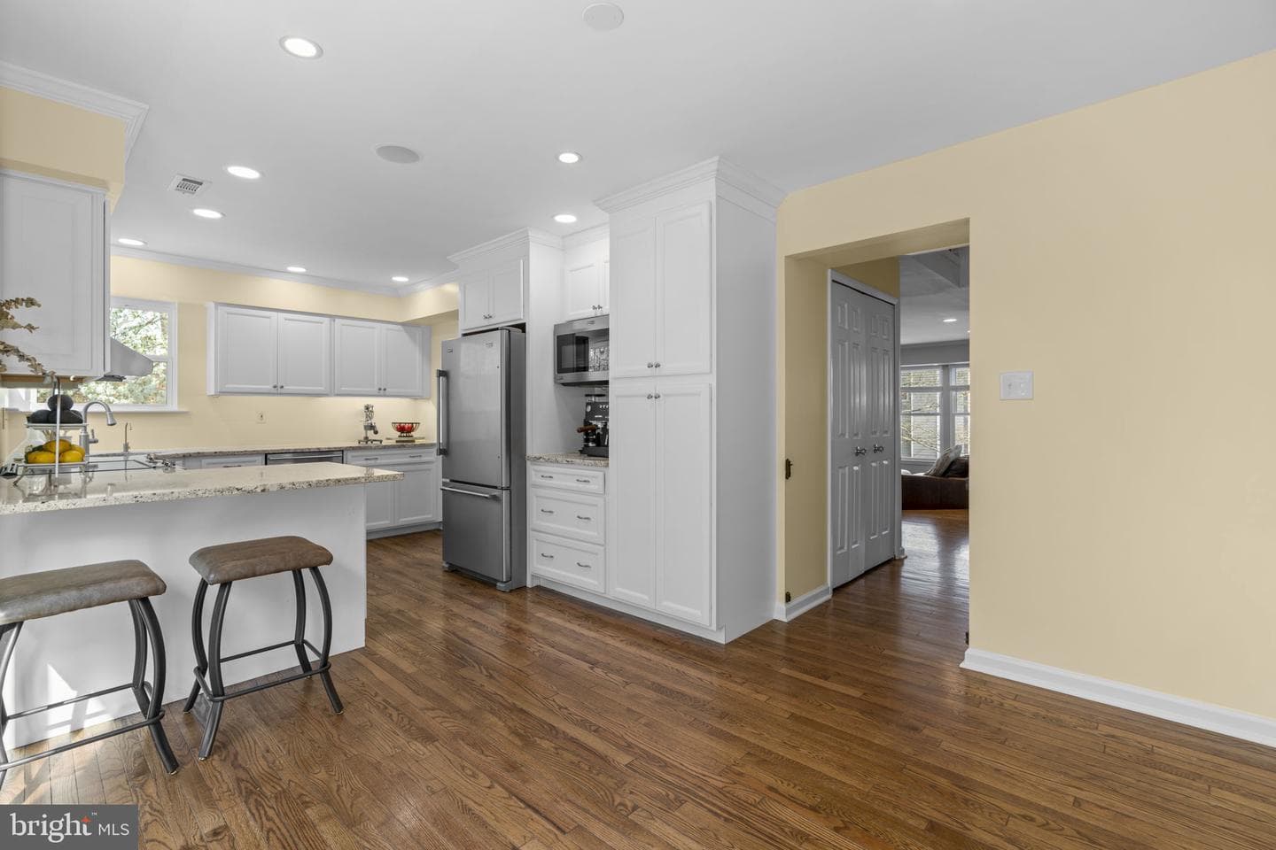 7723 Heatherside Lane photo 21