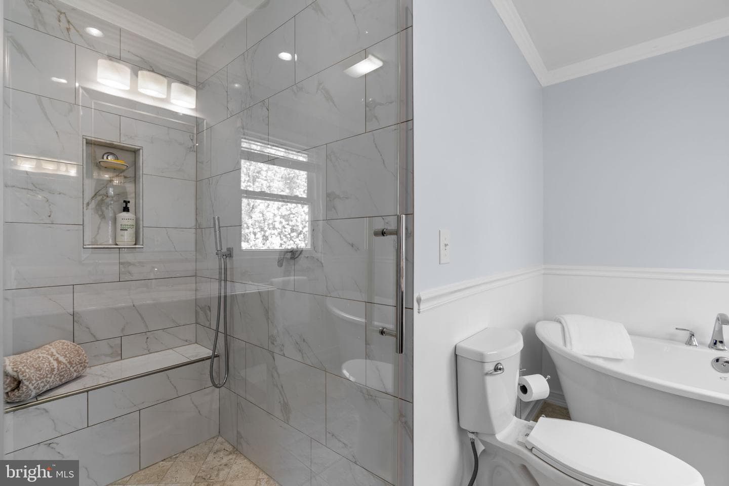 7723 Heatherside Lane photo 29