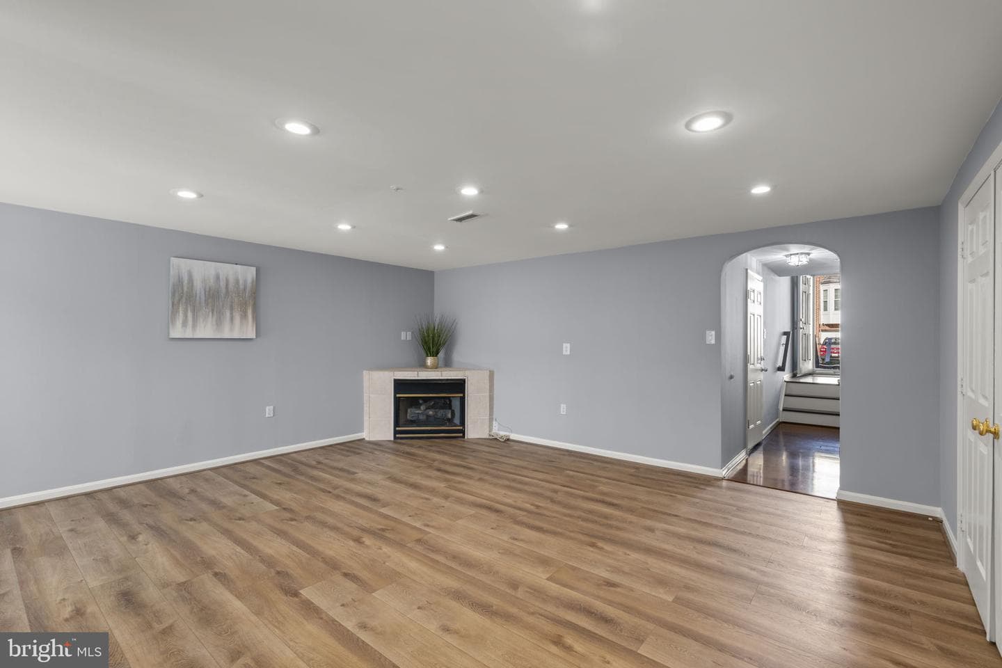 8746 Stonehouse Drive photo 20