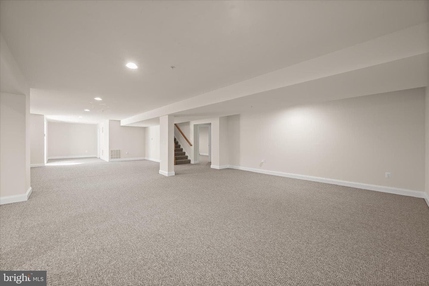 5818 Claremont Drive photo 63