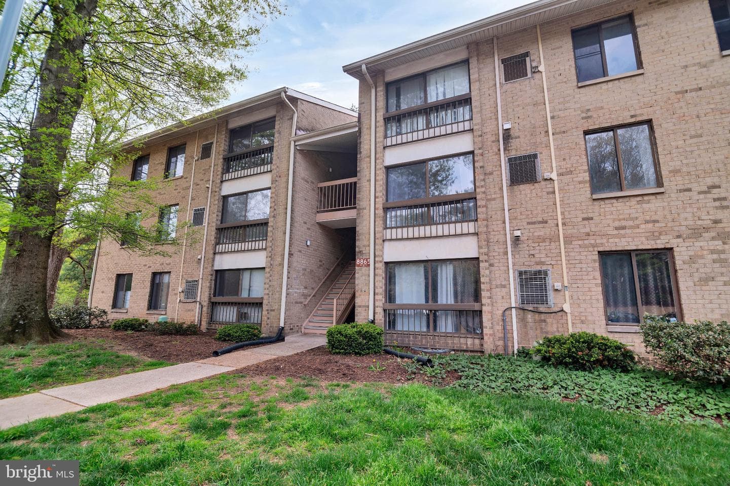8865 Rollright Court #g photo 3