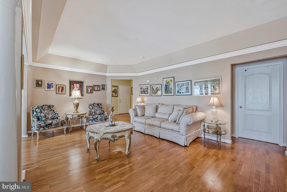 6150 Shadywood Road #207 photo 21