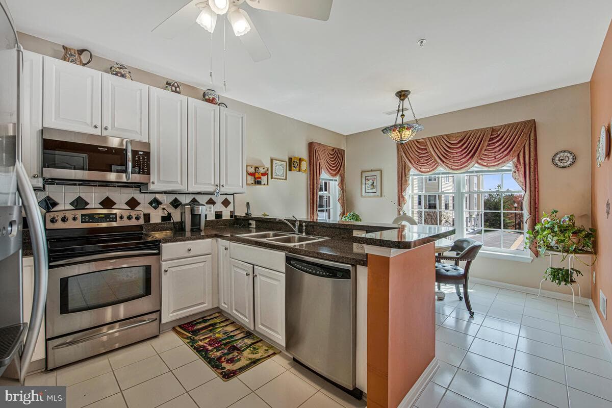 6150 Shadywood Road #207 photo 31
