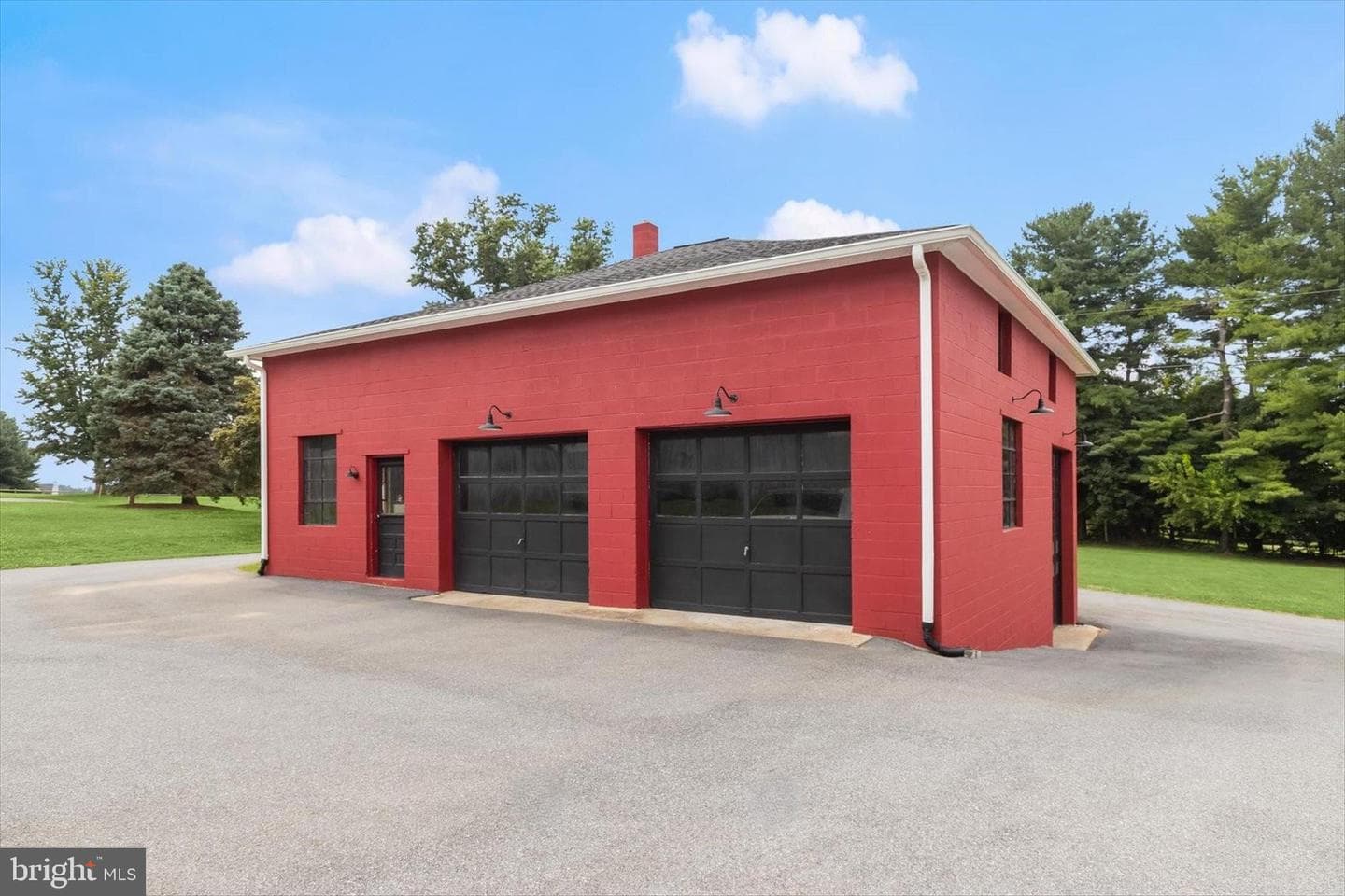 16645 Frederick Road photo 54