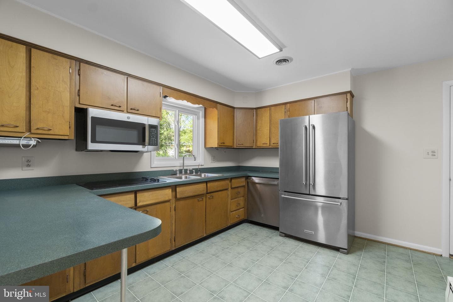 10770 W Crestview Lane photo 14