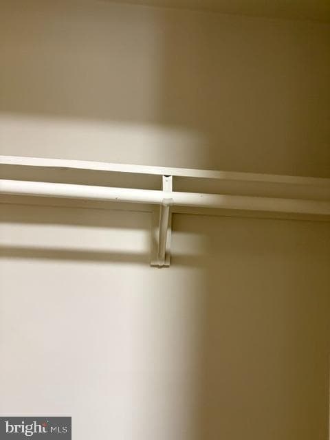 6976 Knighthood Lane photo 13