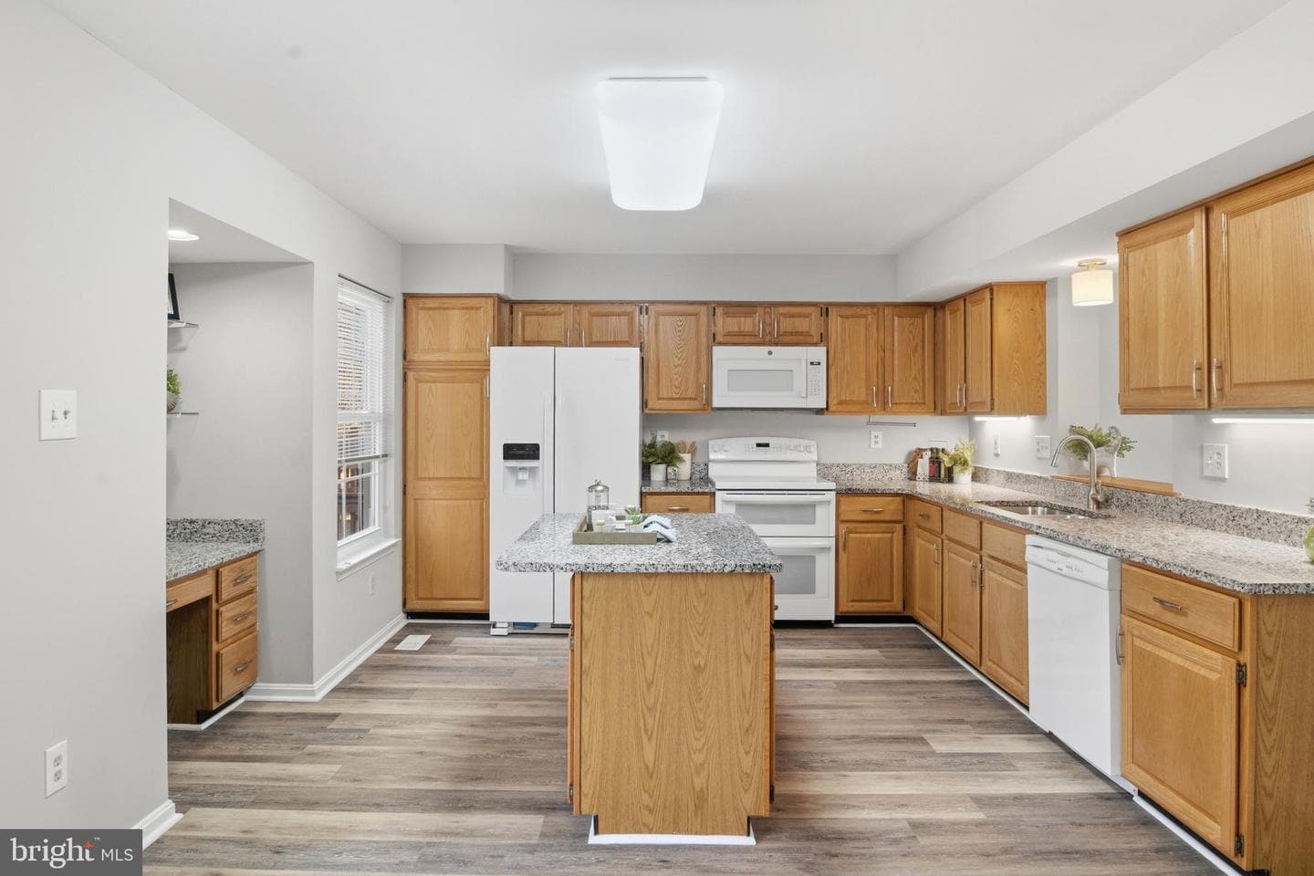 5220 Lightfoot Path photo 13
