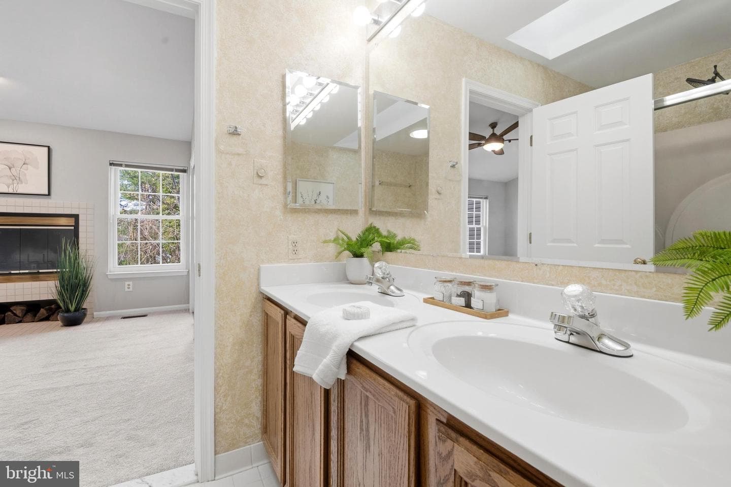 5220 Lightfoot Path photo 24