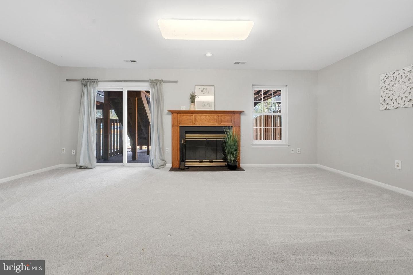 5220 Lightfoot Path photo 5