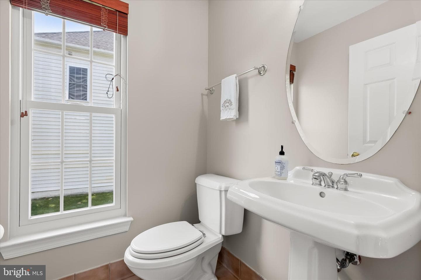 7184 Collingwood Court photo 33
