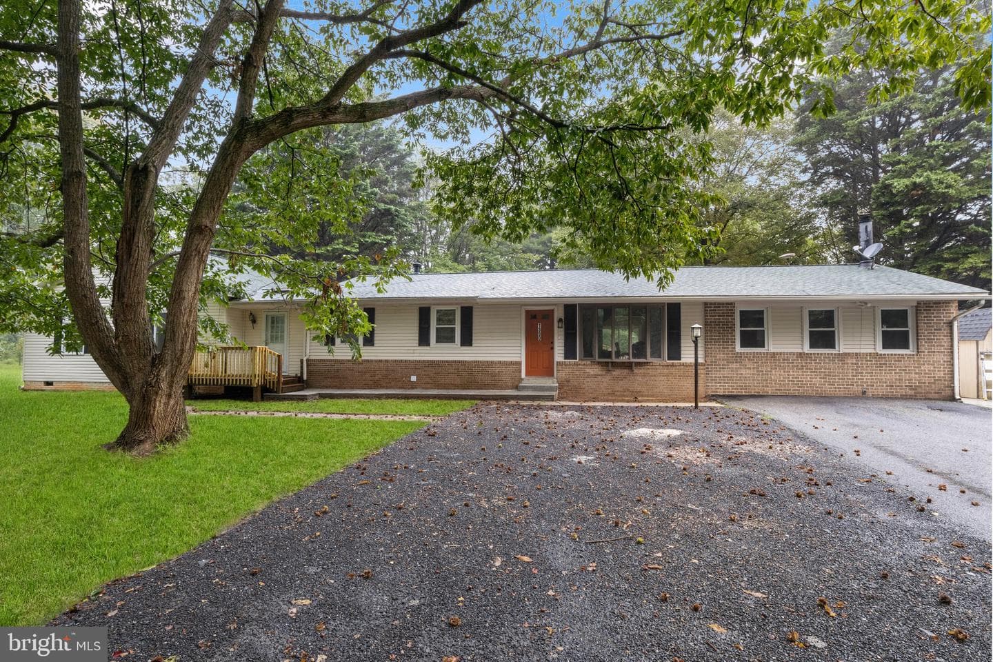 1390 W Route 97 photo 3